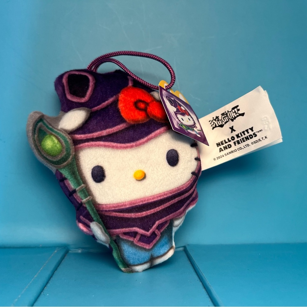 ⭐️ McDonald's Yu-Gi-Oh! x Hello Kitty and Friends - Hello Kitty